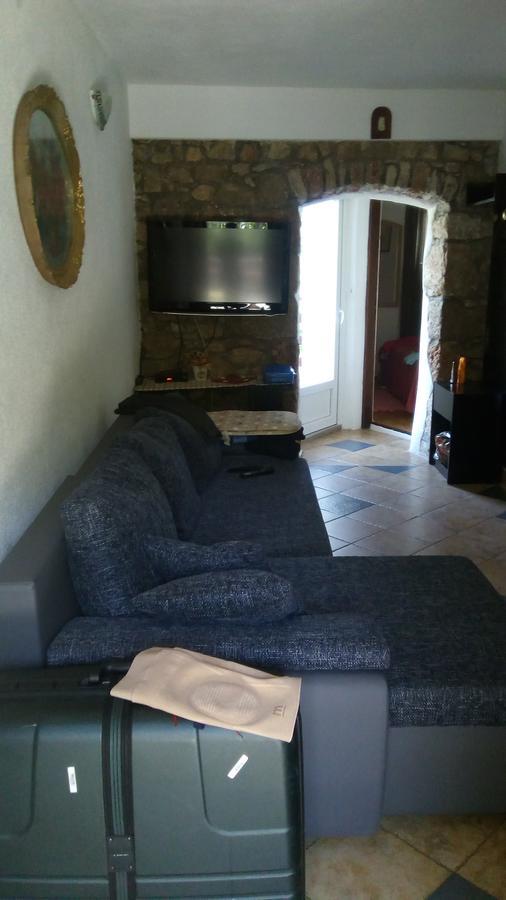 Apartment Ilario Cres Eksteriør billede